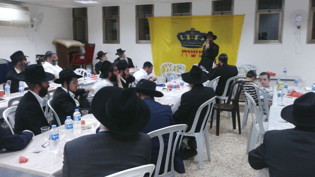 משיח בכיכר: אסיפת פעילים בירושלים