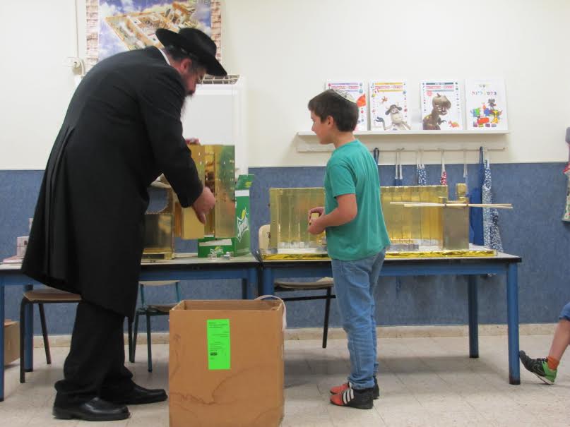 המשכן וכליו גם לילדי הקיבוצים