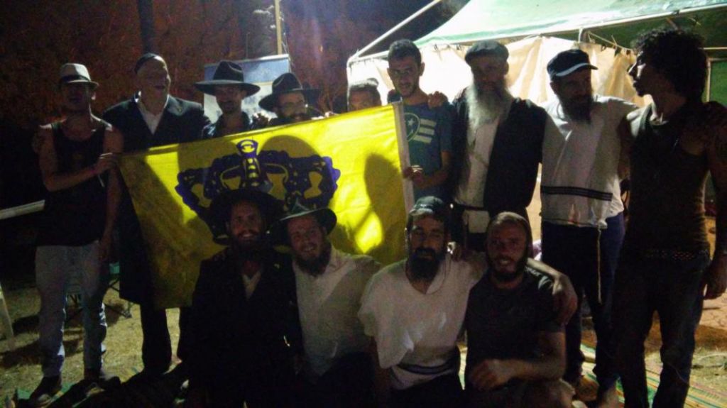 צוות 'פסטיבל אור' מסכמים פעילות ניסית בפסח