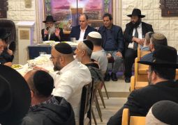 חגיגת י"ט כסלו בבית כנסת ברסלב בת ים עיר הגאולה