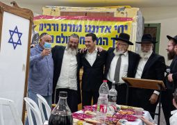 התוועדות י'-י"א שבט בבית דגן