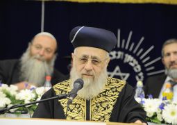 הראשל"צ: אין גיור ללא קבלת מצוות