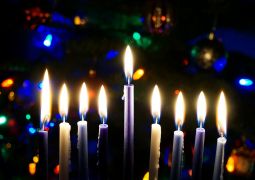 כיצד נחגוג את חג החנוכה בגאולה האמיתית והשלמה