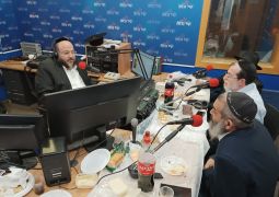 ואני אבטח בך: התעוררות מיוחדת בהתוועדות י"ט כסלו ברדיו קול ברמה