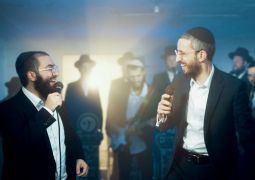  שמואל בטש ושמחה פרידמן בדואט סוחף: "גם כי אלך" 