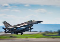 איראן תחת כתישה כבדה: בכירי המשטר חוסלו והמערכה מתרחבת