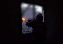 לחימה נמשכת לצד מו״מ רגיש מול איראן