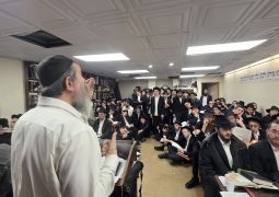 תשרי עם משיח: שבוע עמוס וגדוש בעשייה במחלקה לדוברי אנגלית של 'אשל הכנסת אורחים'