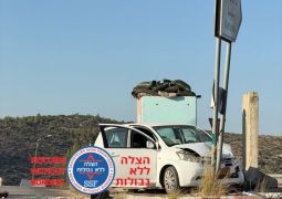 פיגוע דריסה בכביש 443: לוחם מילואים נפצע קשה, המחבל חוסל