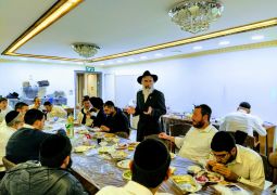 הרב יצחק רחימי התוועד בישיבת המיישר 