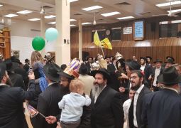 הכנסת ספר תורה התקיימה ב770